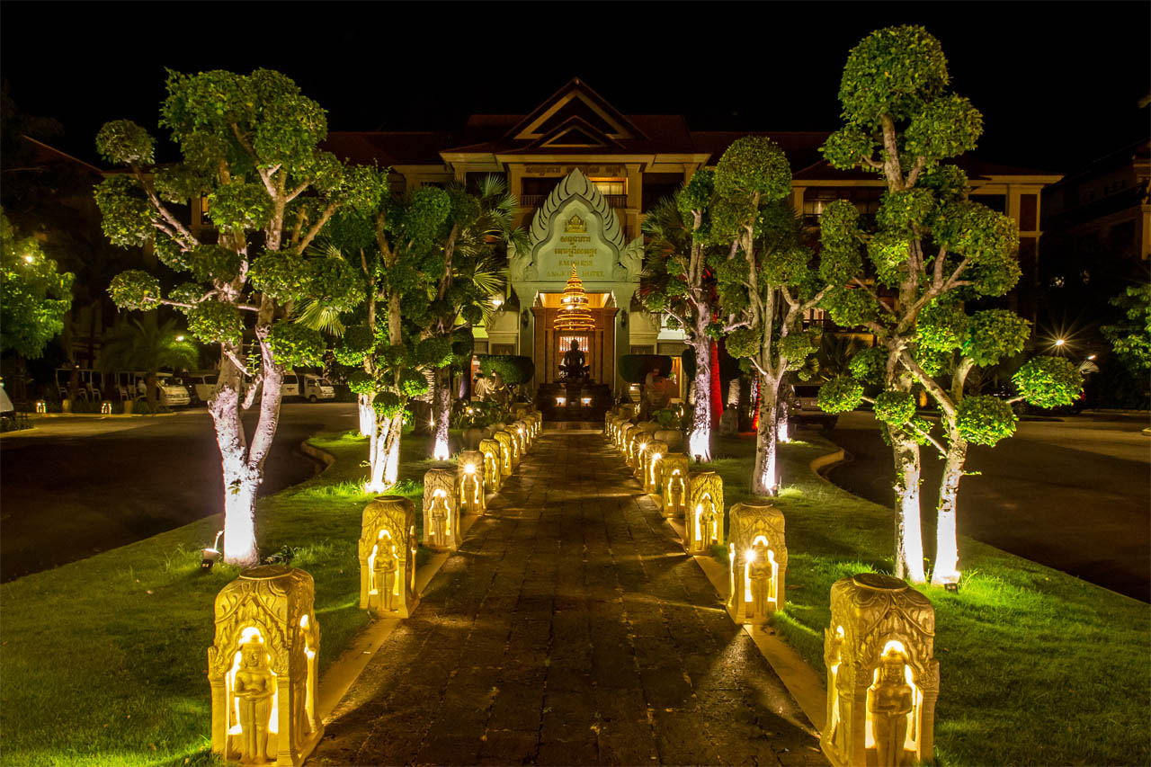 Empress Angkor Resort Exterior hotel