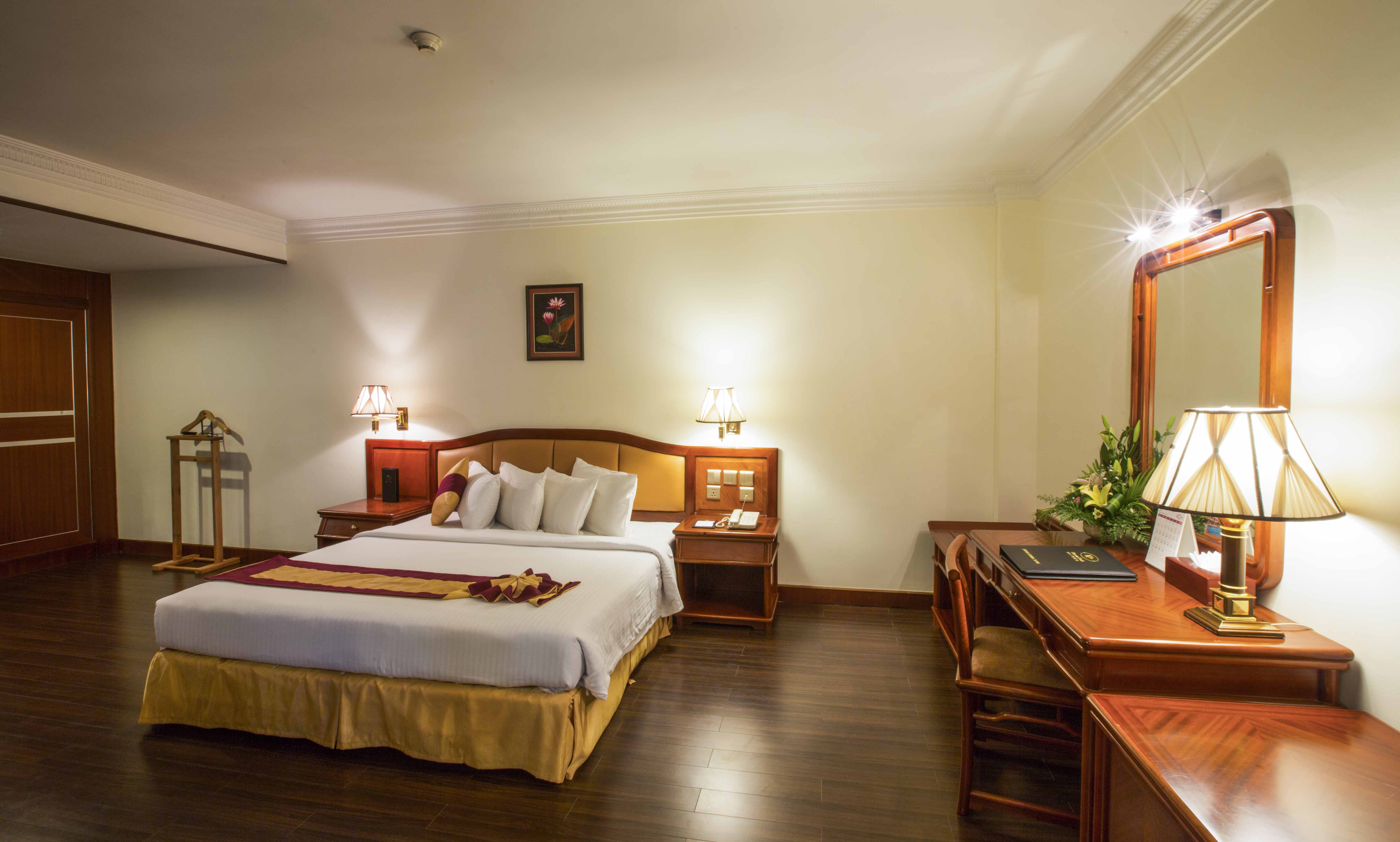 Phnom Penh Hotel