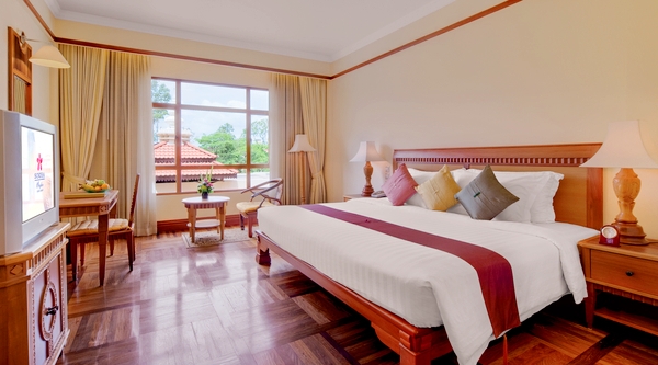 Sokha Angkor Resort deluxe city view