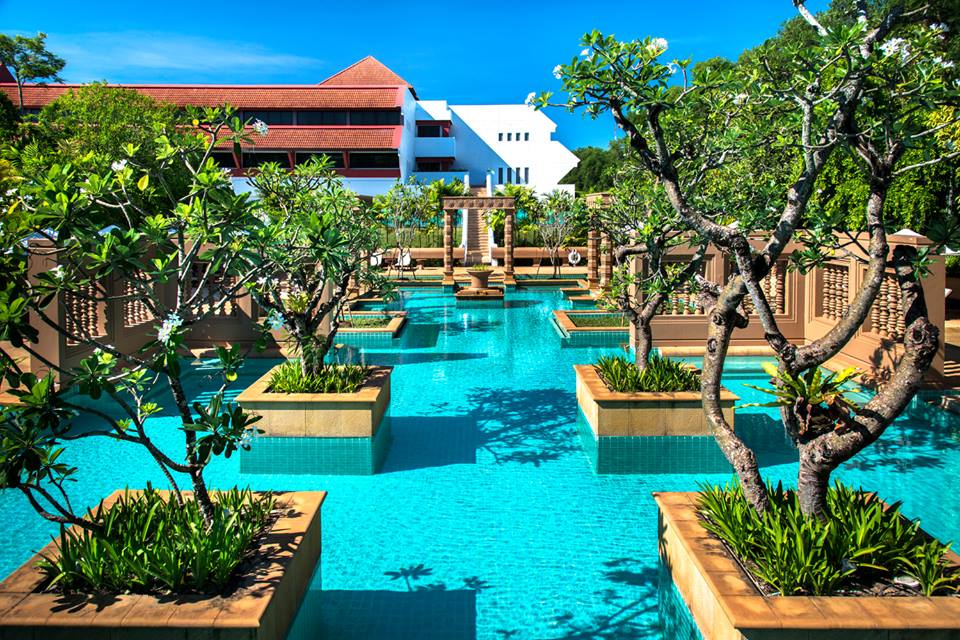 Le Meridien Angkor Hotel - Swimming Pool